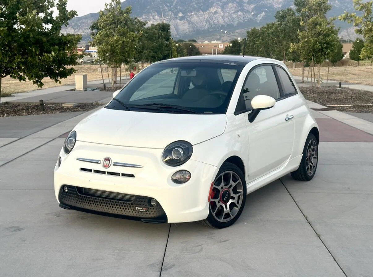 Used 2012 FIAT 500 Sport w/ Safety & Sound Pkg