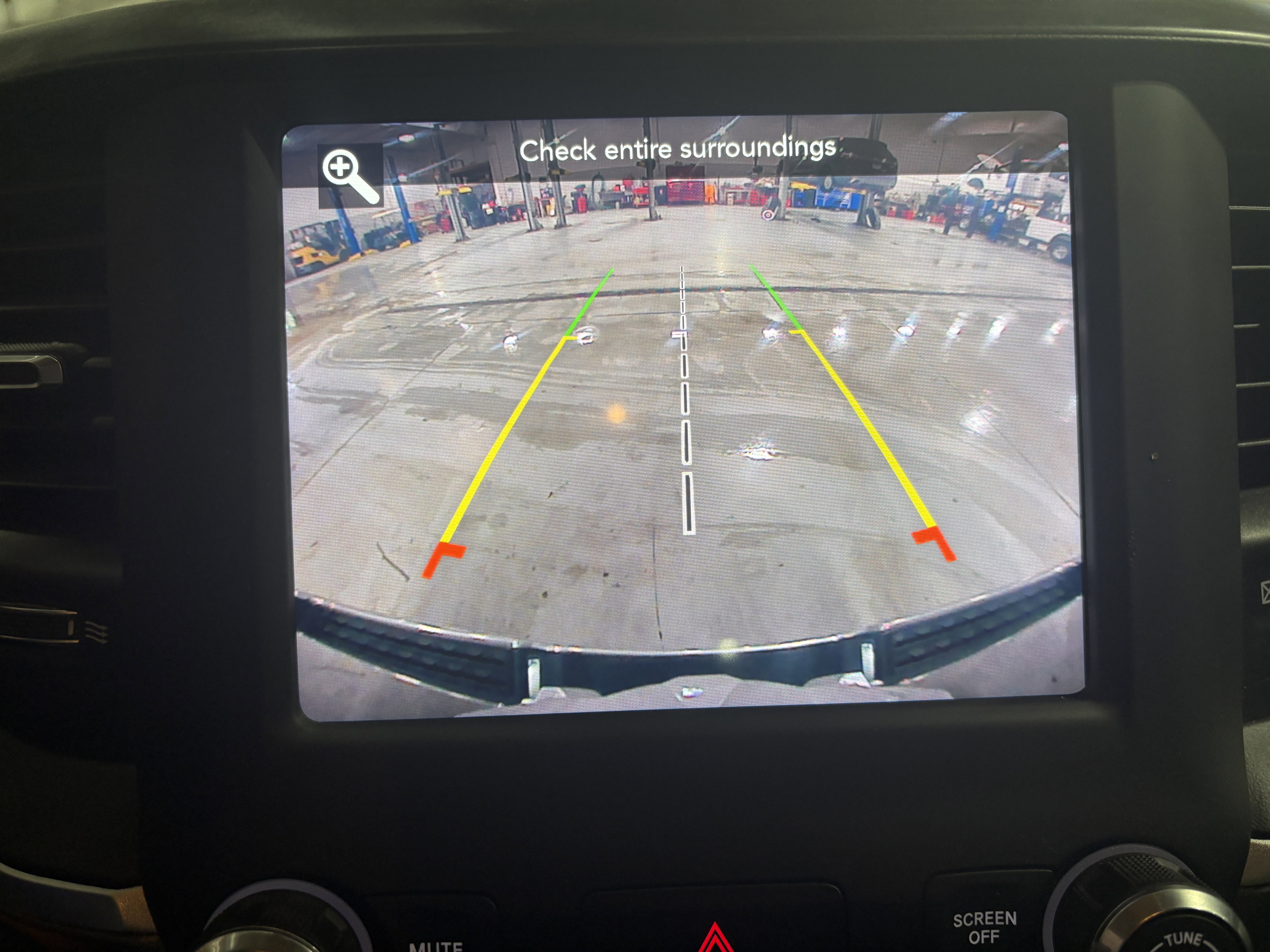 Used 2020 RAM 1500 Big Horn AWD/4WD image 11