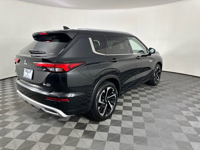 Used 2025 Mitsubishi Outlander 4WD Plug-In Hybrid image 9