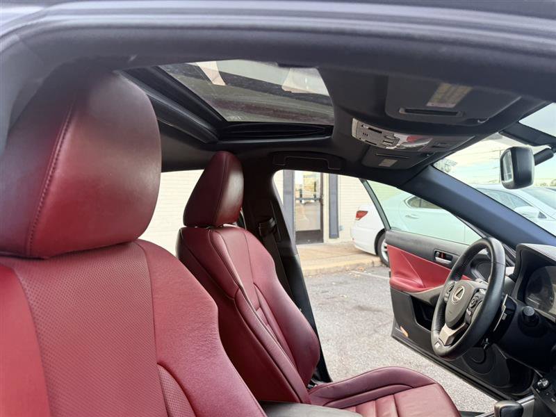 Used 2015 Lexus IS 250 image 14