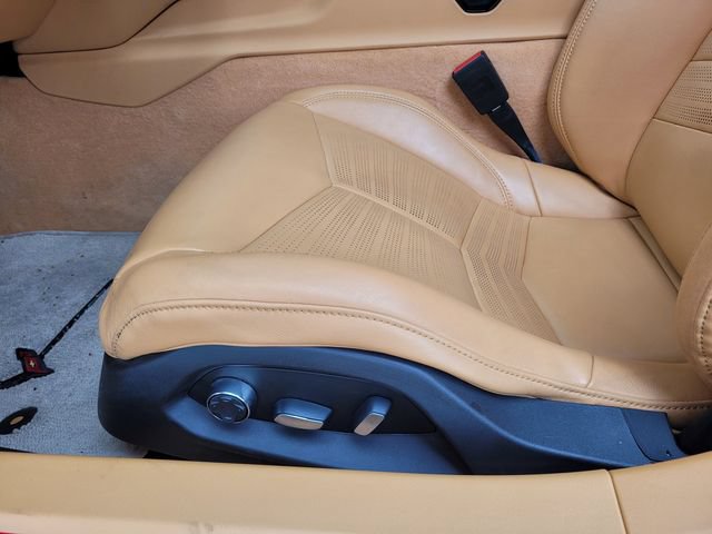 Used 2020 Chevrolet Corvette Stingray Premium Cpe w/ 3LT Preferred Equipment Group RWD image 21