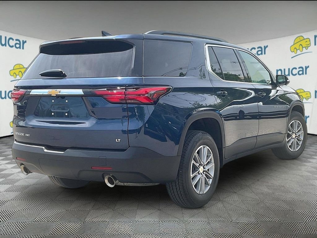 Used 2023 Chevrolet Traverse LT AWD/4WD image 6