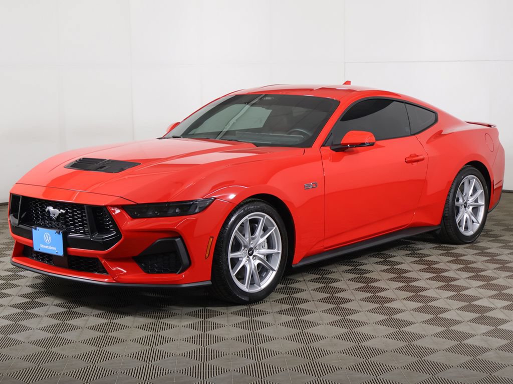 Used 2025 Ford Mustang GT Premium RWD image 10
