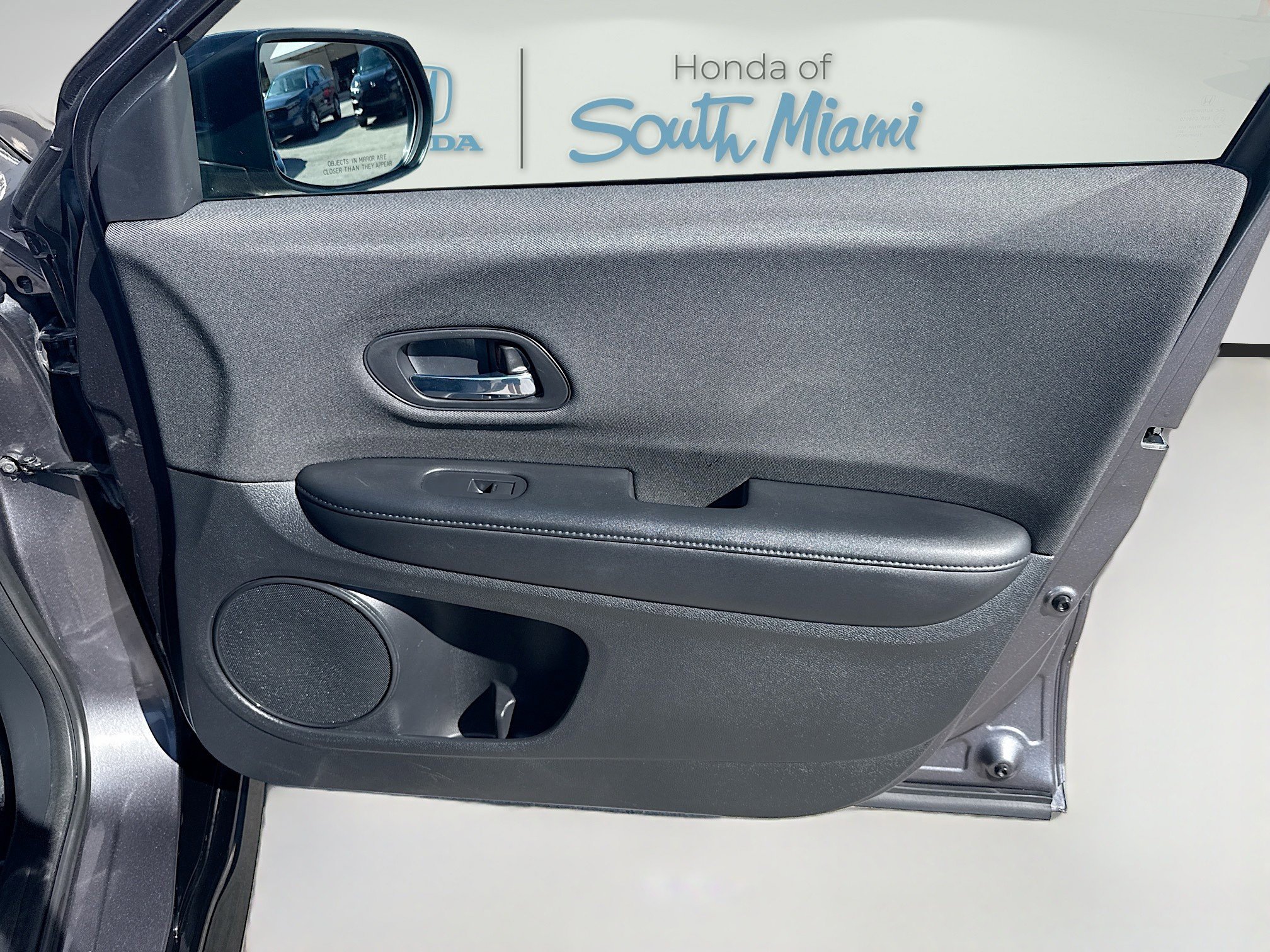 Used 2021 Honda HR-V Sport image 32