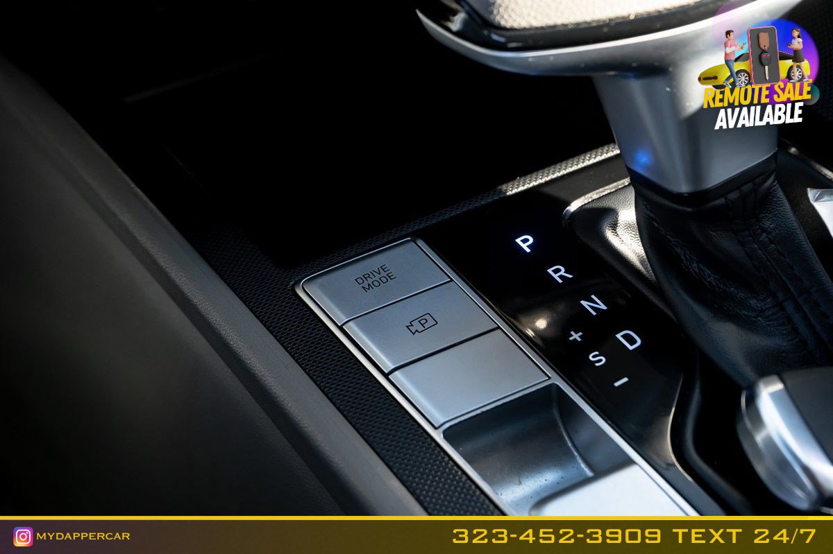 Used 2021 Hyundai Elantra Blue image 26