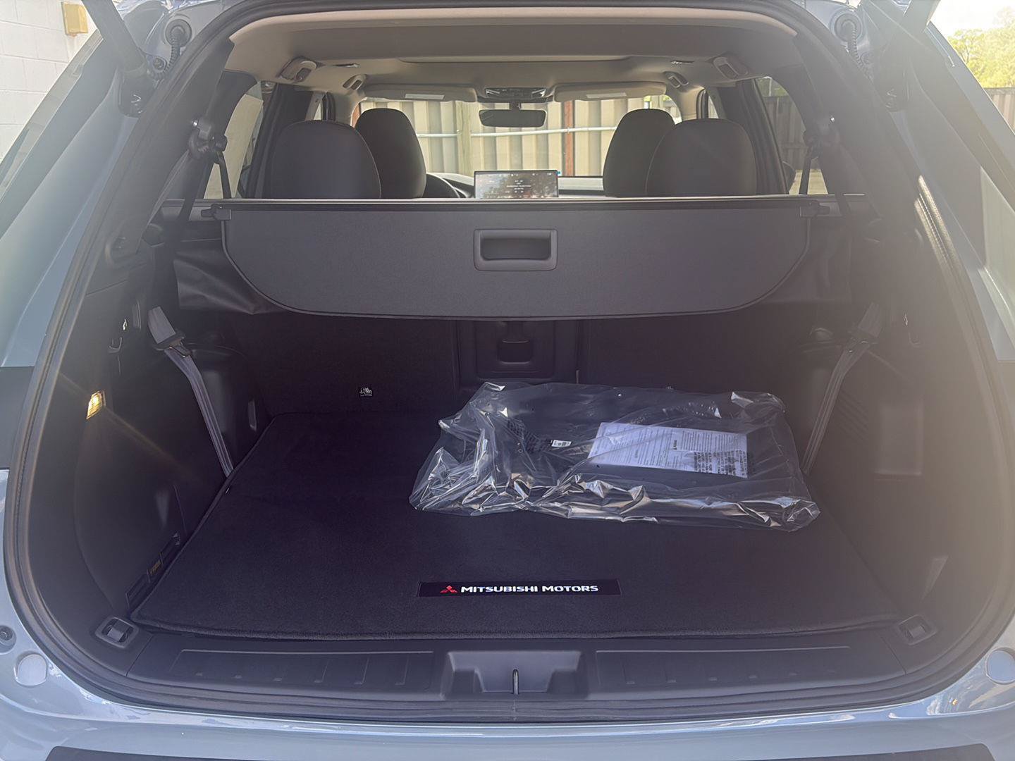 New 2026 Mitsubishi Outlander SE FWD image 19