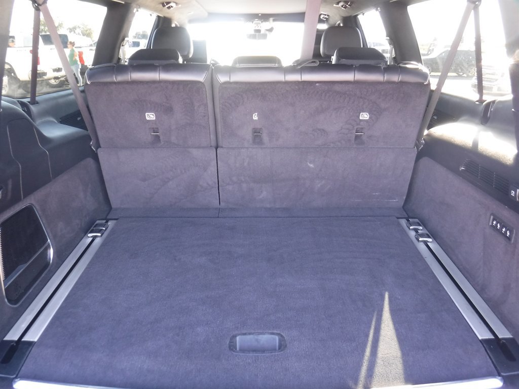 Used 2023 Jeep Grand Wagoneer L Series II image 8