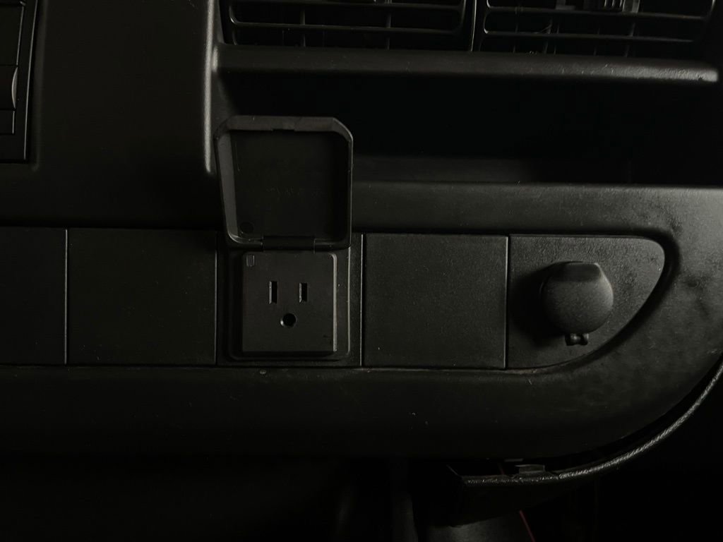 Used 2015 Chevrolet Express 3500 LS w/ Chrome Appearance Package image 29