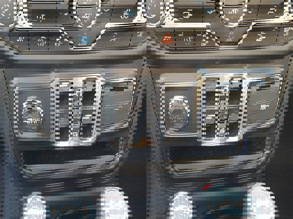 Used 2022 Jeep Wrangler Unlimited Sahara image 19