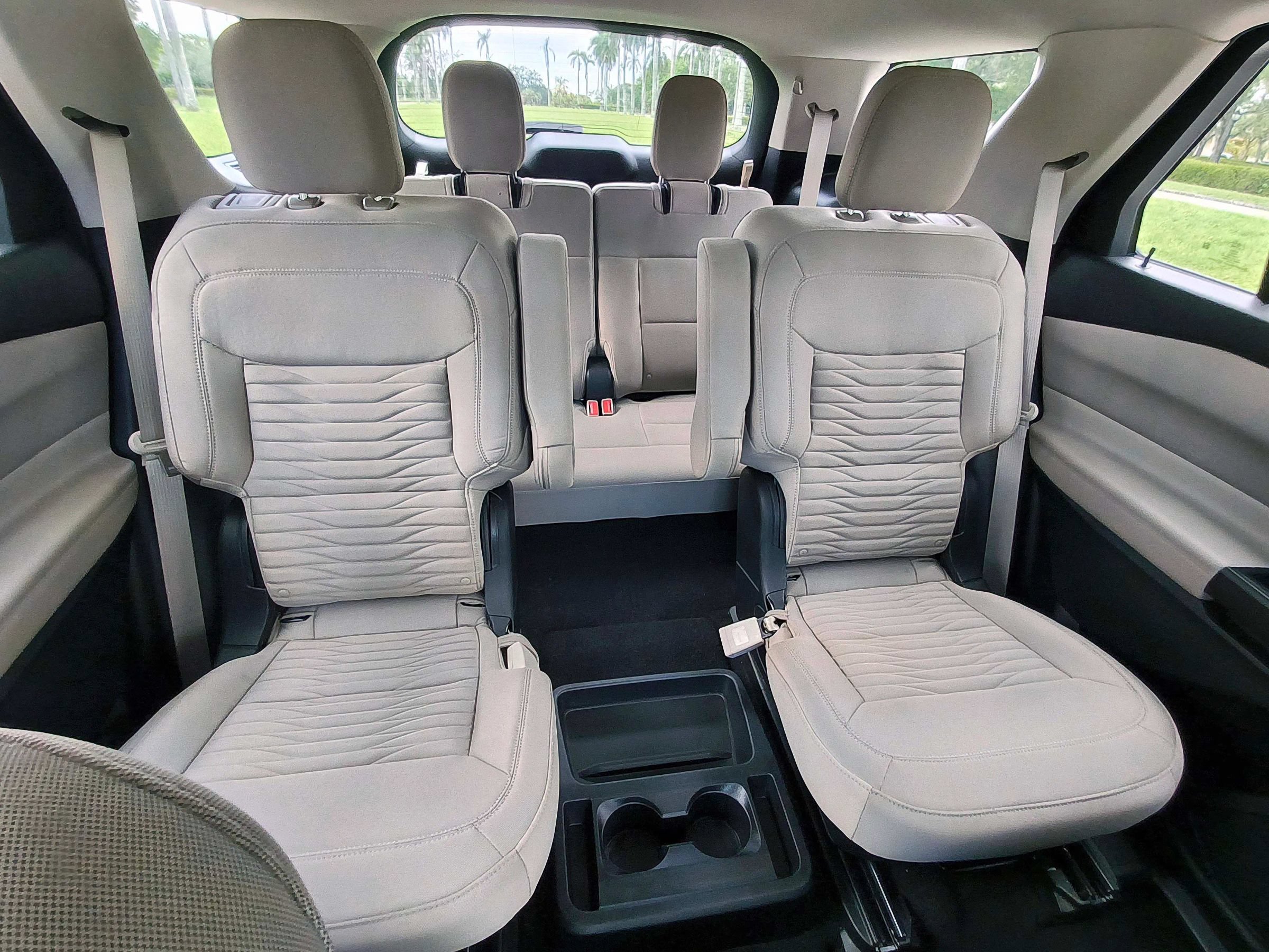 Used 2020 Ford Explorer XLT RWD image 16