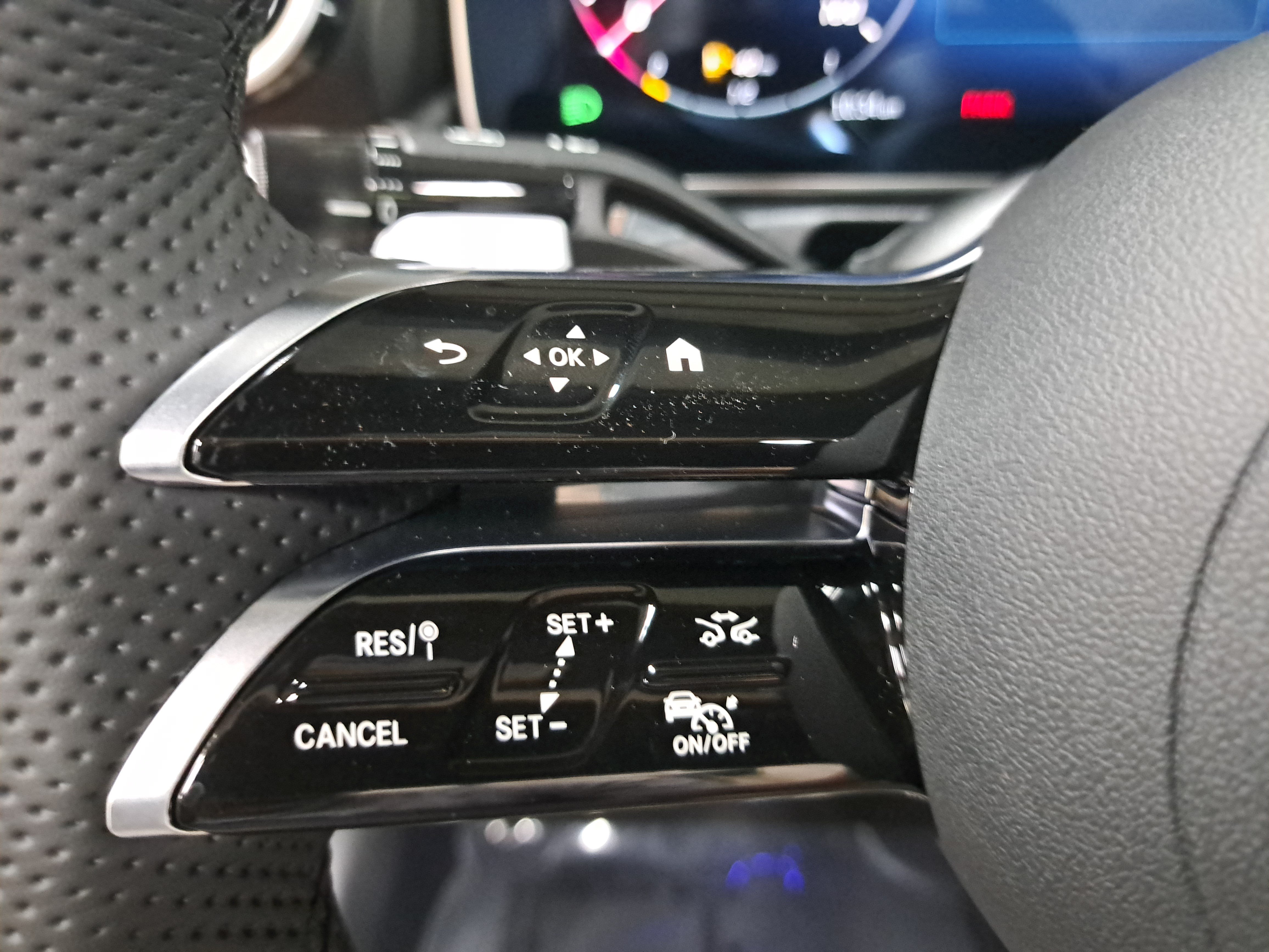 New 2027 Mercedes-Benz CLE 450 4MATIC Cabriolet image 18