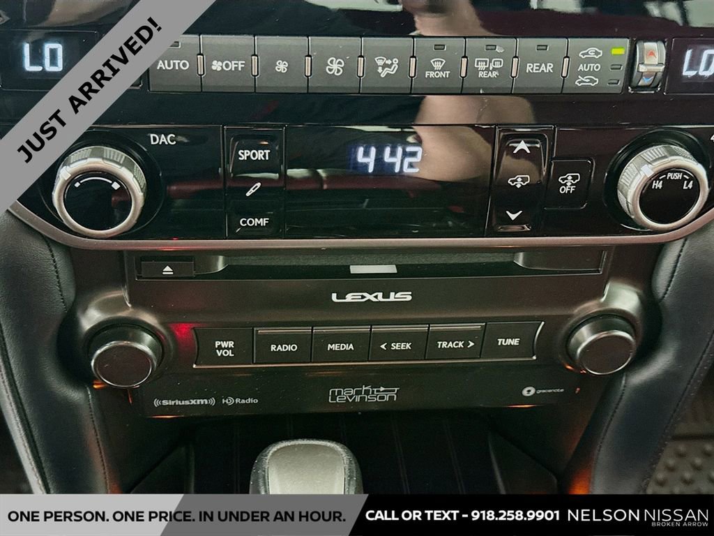 Used 2022 Lexus GX 460 Luxury w/ Sport Design Package image 16