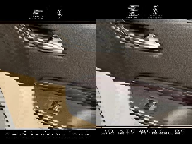 Certified 2023 Cadillac XT4 Luxury w/ Cold Weather Package FWD image 29