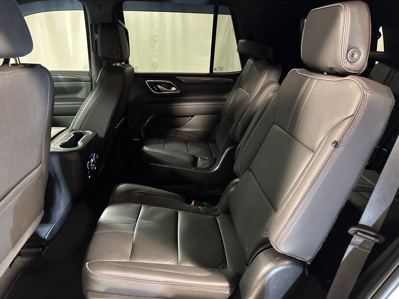 Used 2022 Chevrolet Tahoe RST w/ Luxury Package image 5