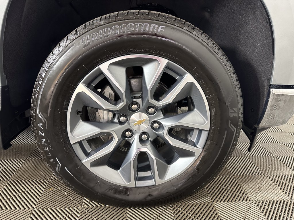 Used 2026 Chevrolet Silverado 1500 LT w/ All Star Edition Plus AWD/4WD image 31