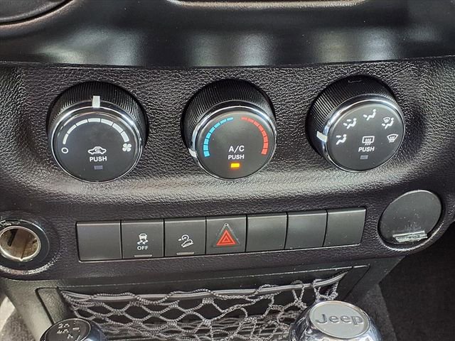 Used 2018 Jeep Wrangler Sport image 23