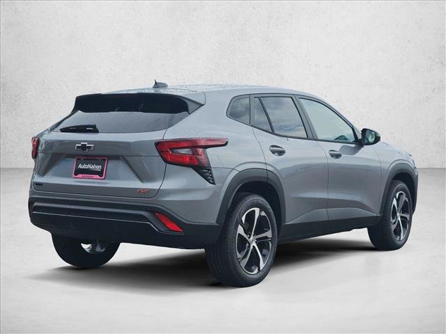 New 2026 Chevrolet Trax RS w/ Driver Confidence Package FWD image 2