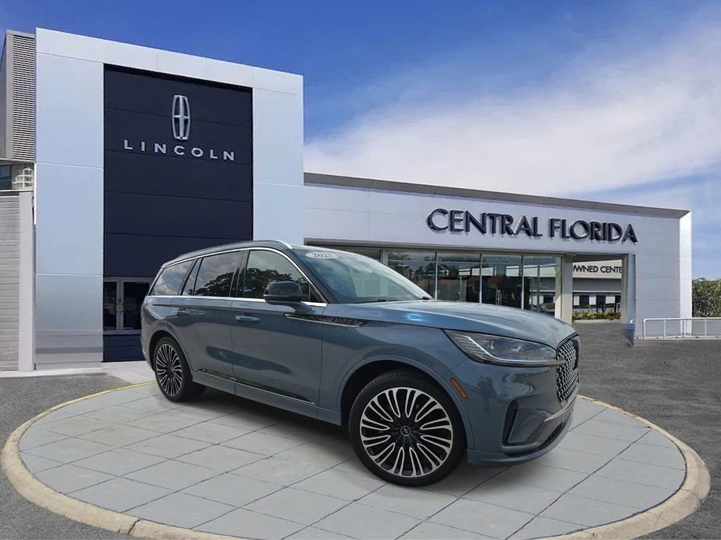 Used 2025 Lincoln Aviator Black Label image 30