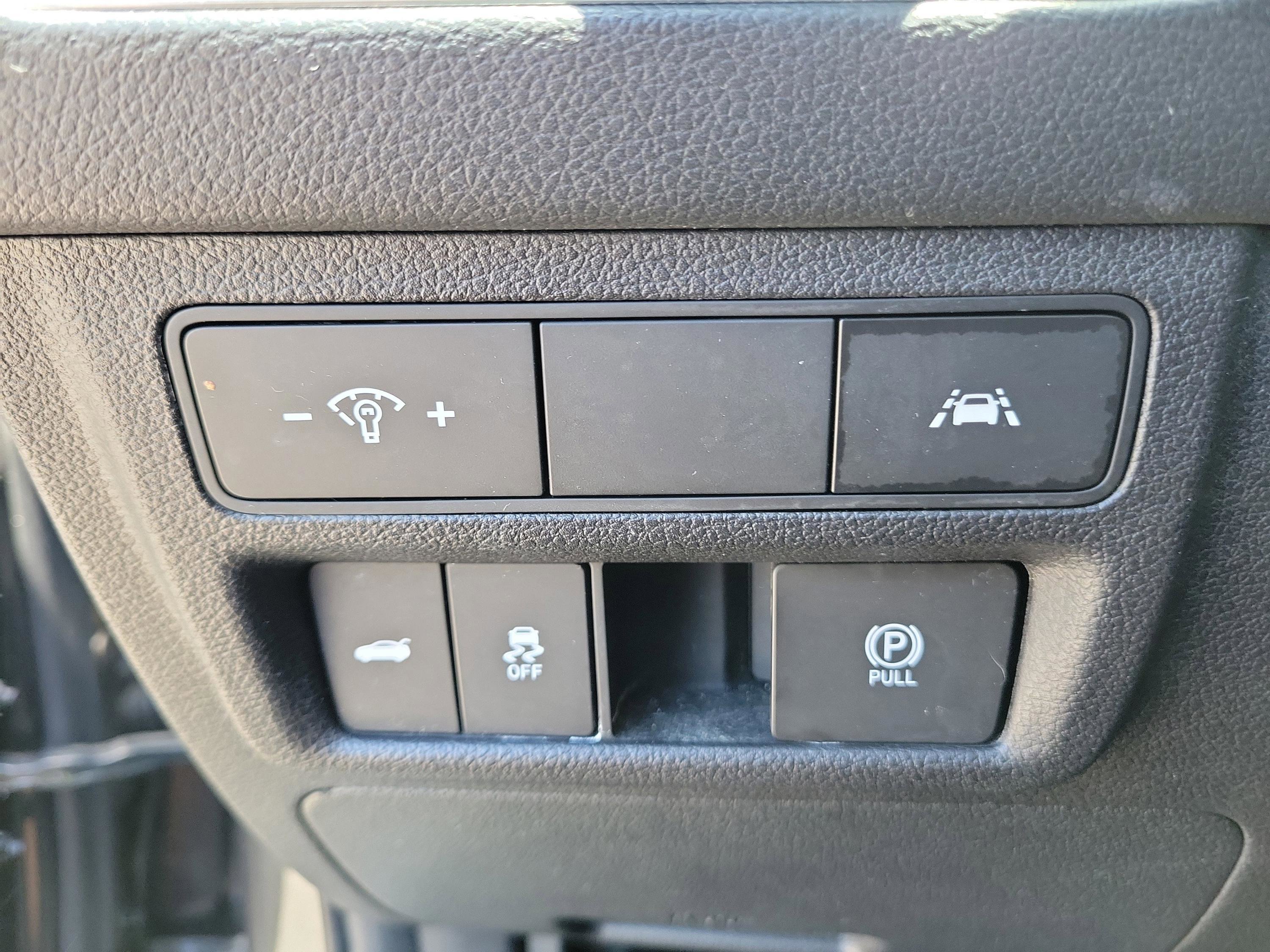 Certified 2022 Hyundai Sonata SEL FWD image 18