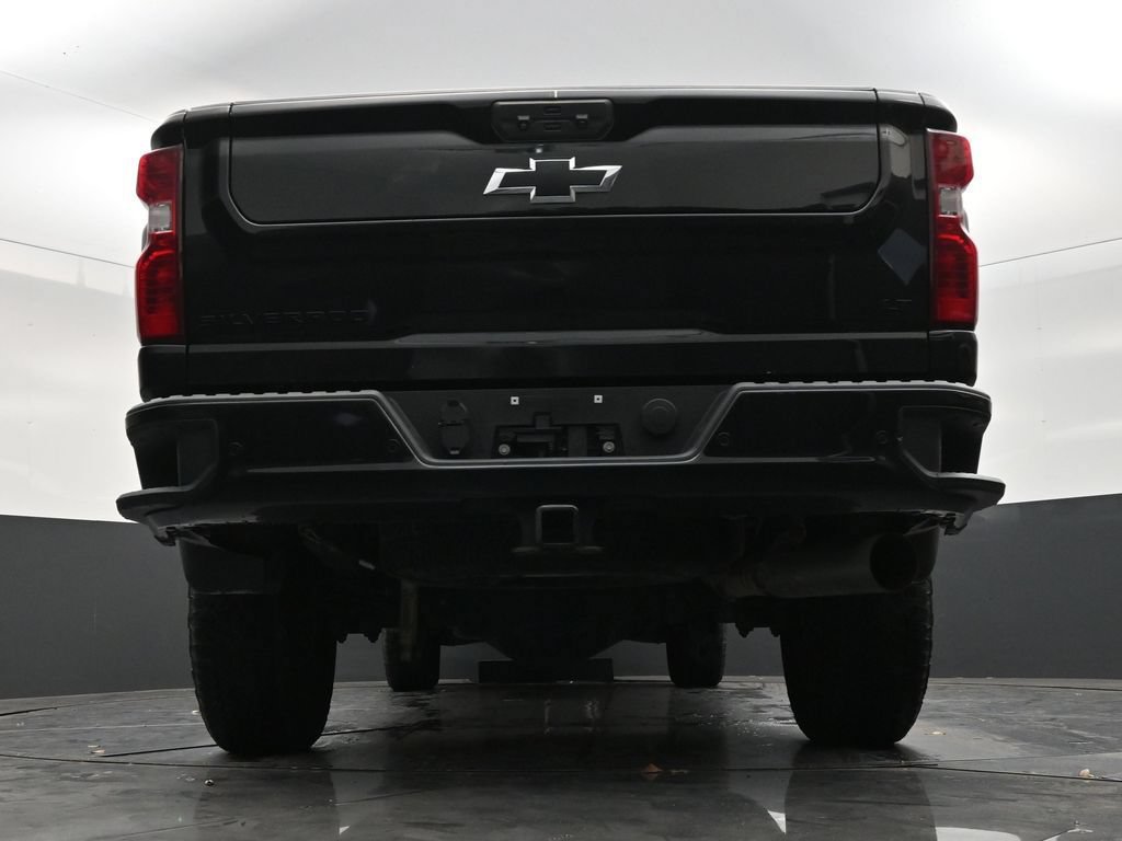 Used 2022 Chevrolet Silverado 2500 LT w/ Midnight Edition AWD/4WD image 23