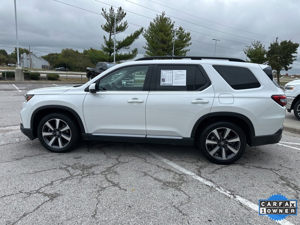 Used 2025 Honda Pilot Touring image 19