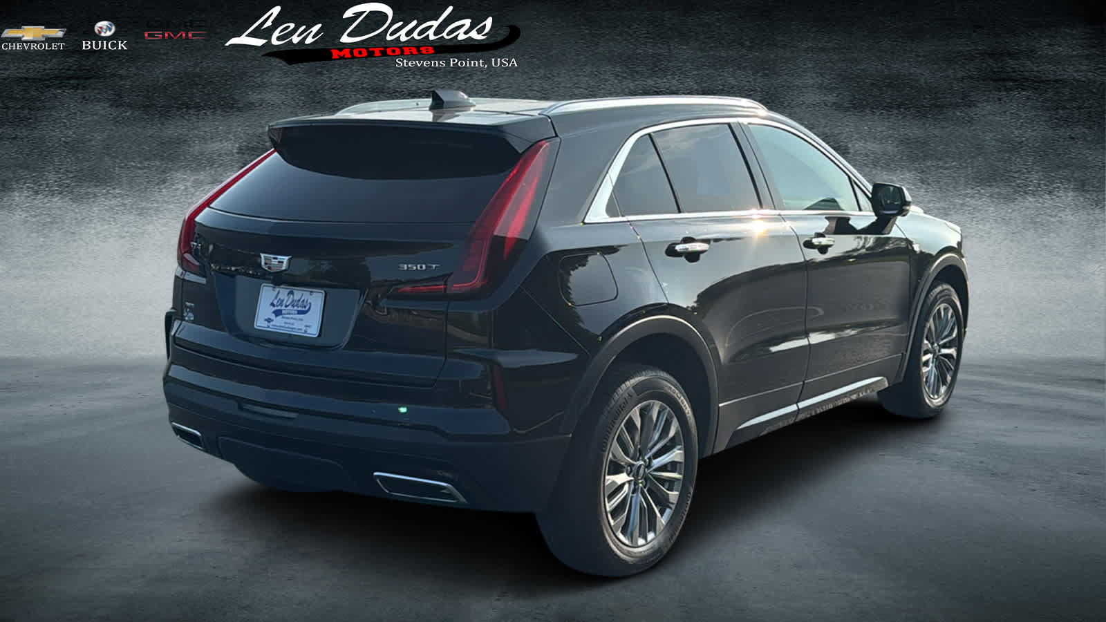 Certified 2025 Cadillac XT4 Premium Luxury AWD/4WD image 4