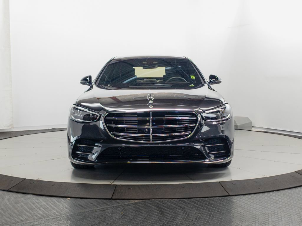 Used 2023 Mercedes-Benz S 500 4MATIC w/ AMG Line image 2