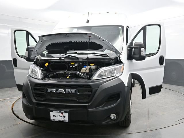 Used 2025 RAM ProMaster 2500 w/ Convenience Group image 41