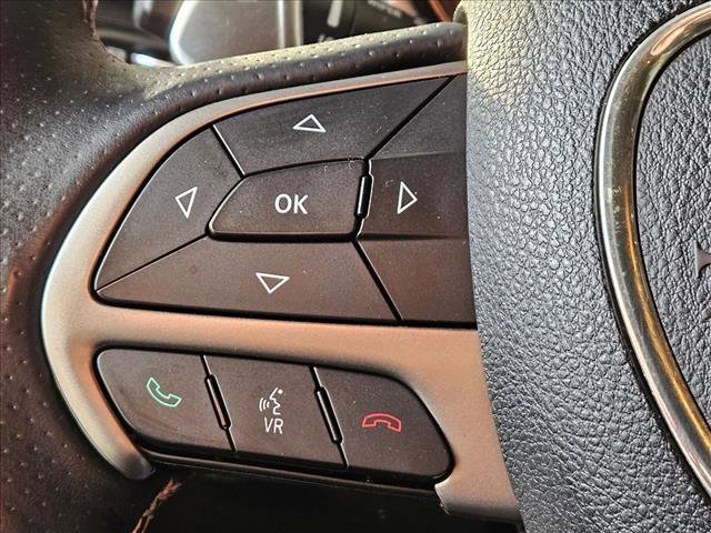 Used 2016 Dodge Challenger SRT Hellcat image 11