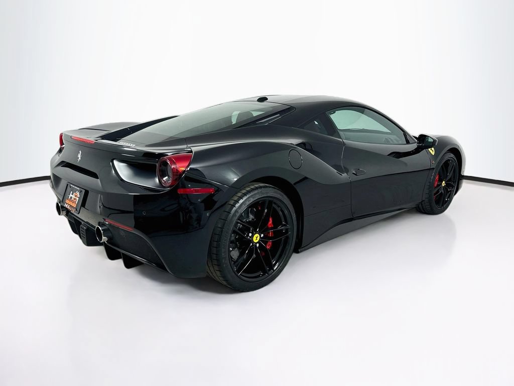 Used 2016 Ferrari 488 GTB RWD image 6