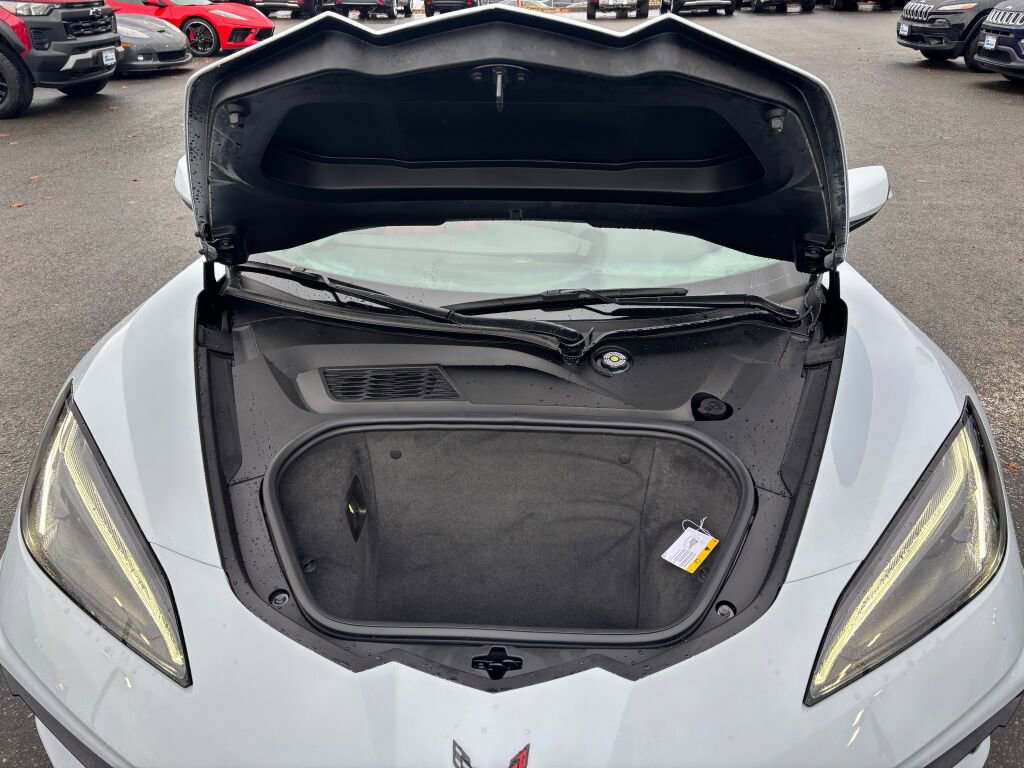 Used 2023 Chevrolet Corvette Stingray Coupe w/ 1LT image 13