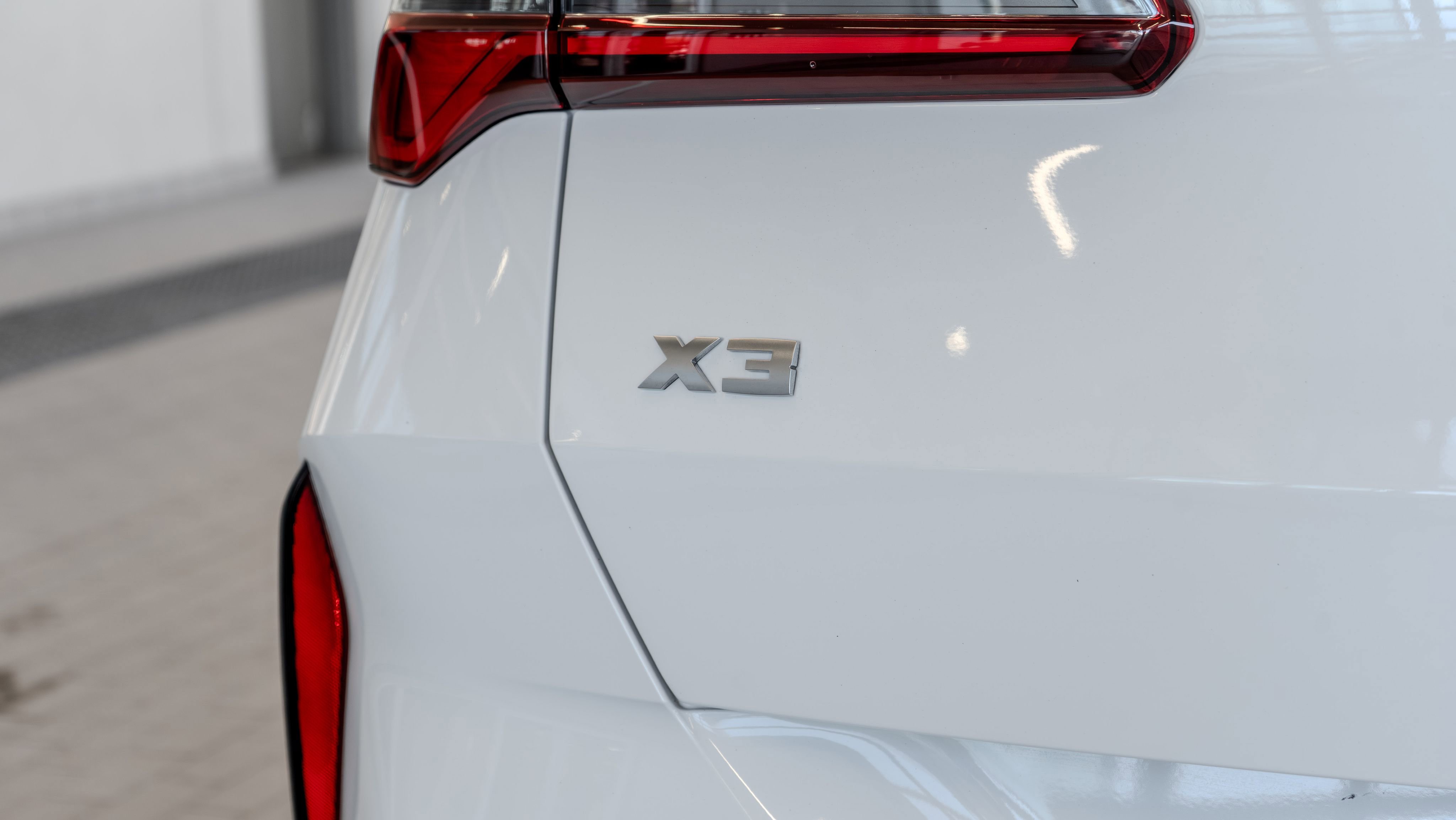 Used 2025 BMW X3 M50 image 21