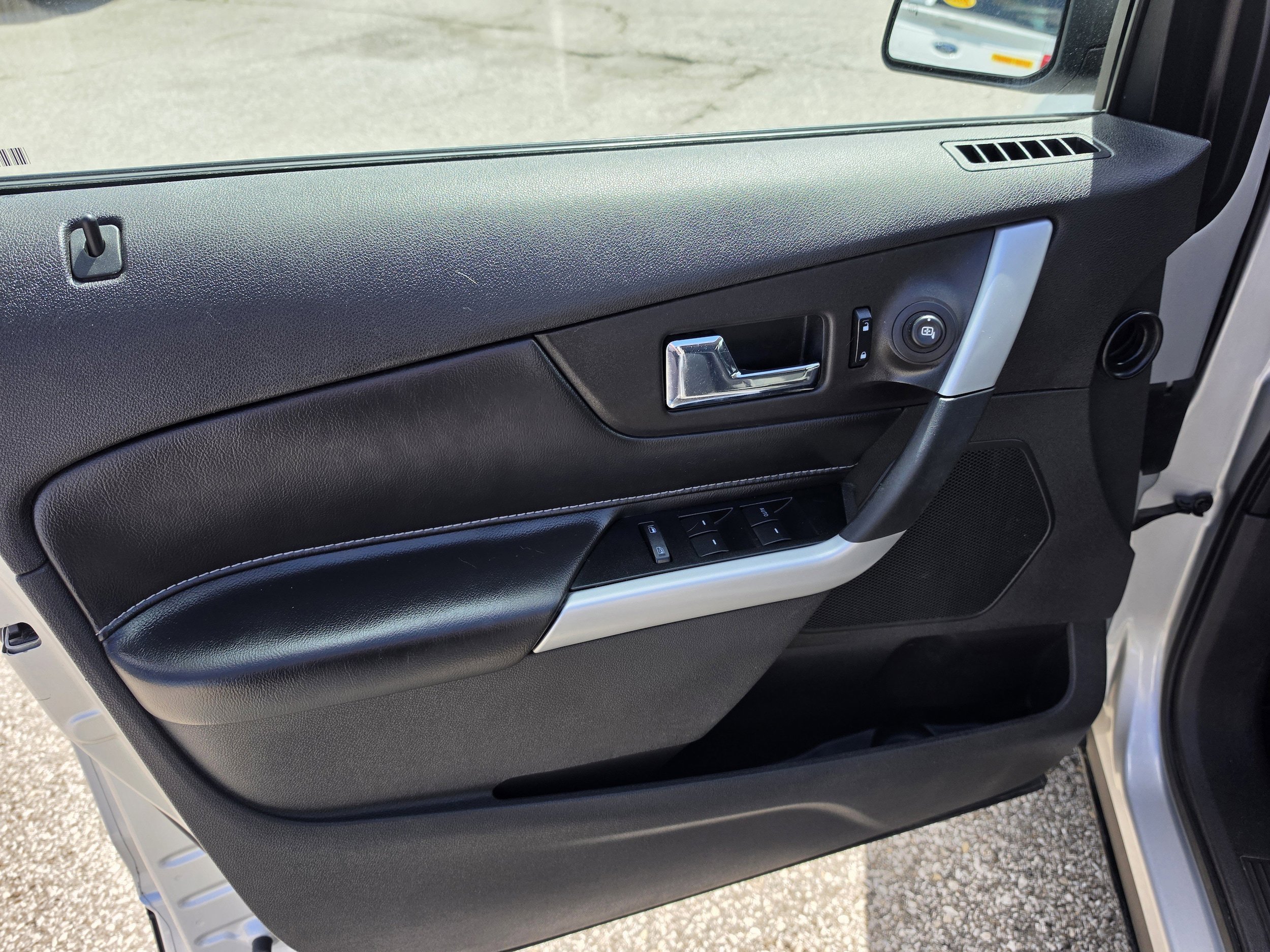 Used 2013 Ford Edge SE AWD/4WD image 12