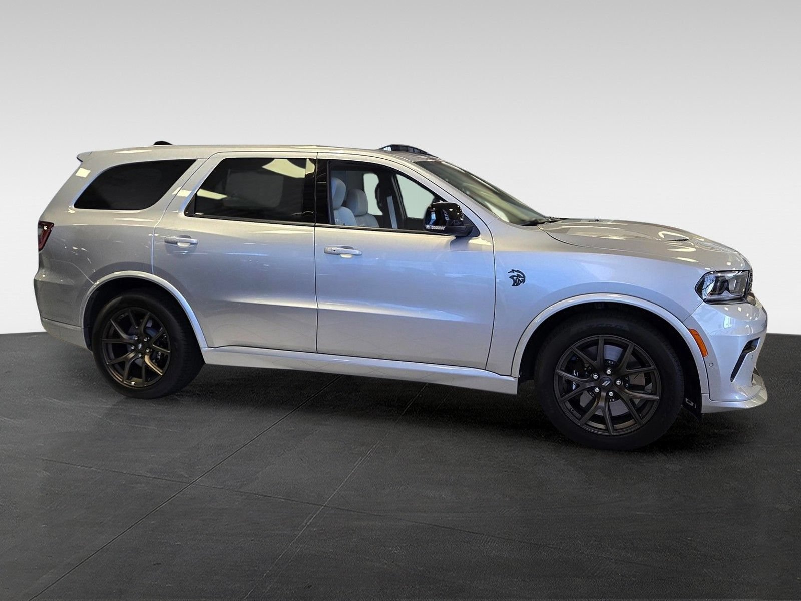 New 2026 Dodge Durango SRT Hellcat w/ Premium Group AWD/4WD image 5