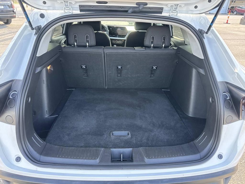 Certified 2024 Chevrolet Trax LS image 8