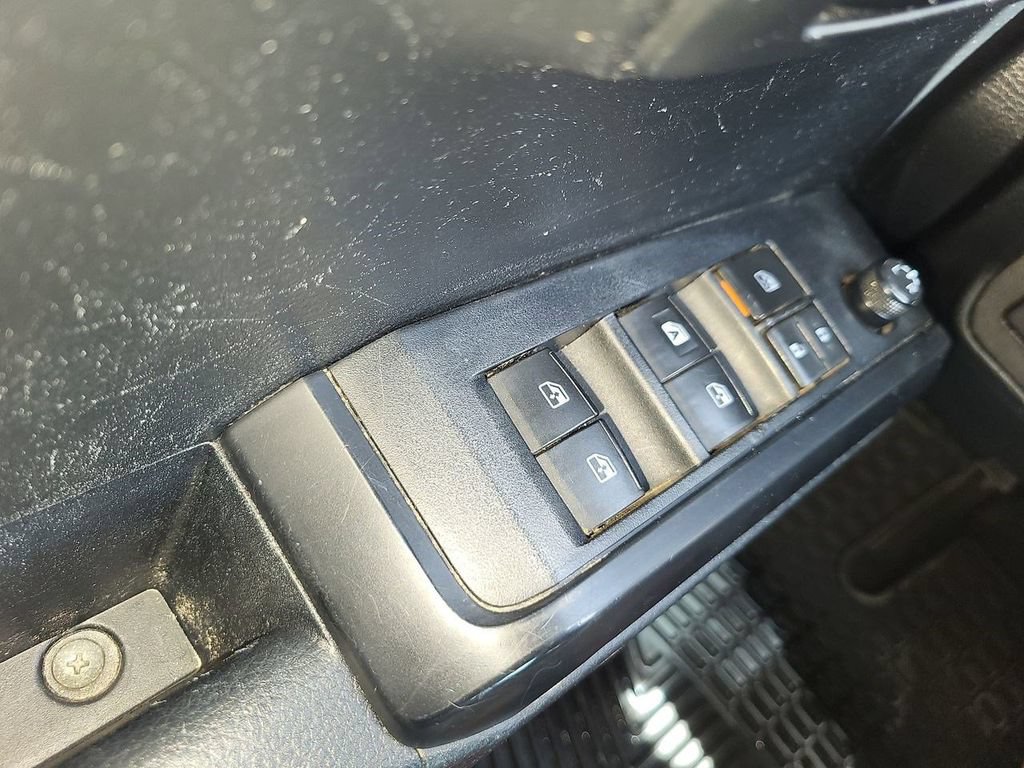 Used 2019 Toyota Tacoma SR AWD/4WD image 26