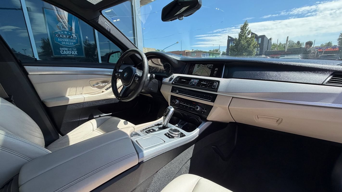Used 2015 BMW 535i xDrive Sedan AWD/4WD image 12