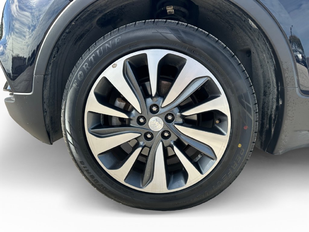 Used 2022 Buick Encore Preferred w/ Safety Package AWD/4WD image 9