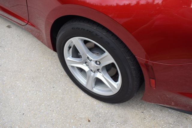 Used 2023 Chevrolet Camaro LT w/ Technology Package RWD image 13