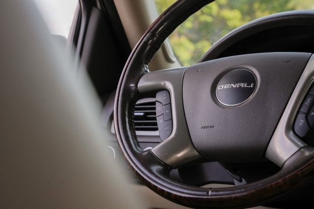 Used 2013 GMC Sierra 3500 Denali image 40