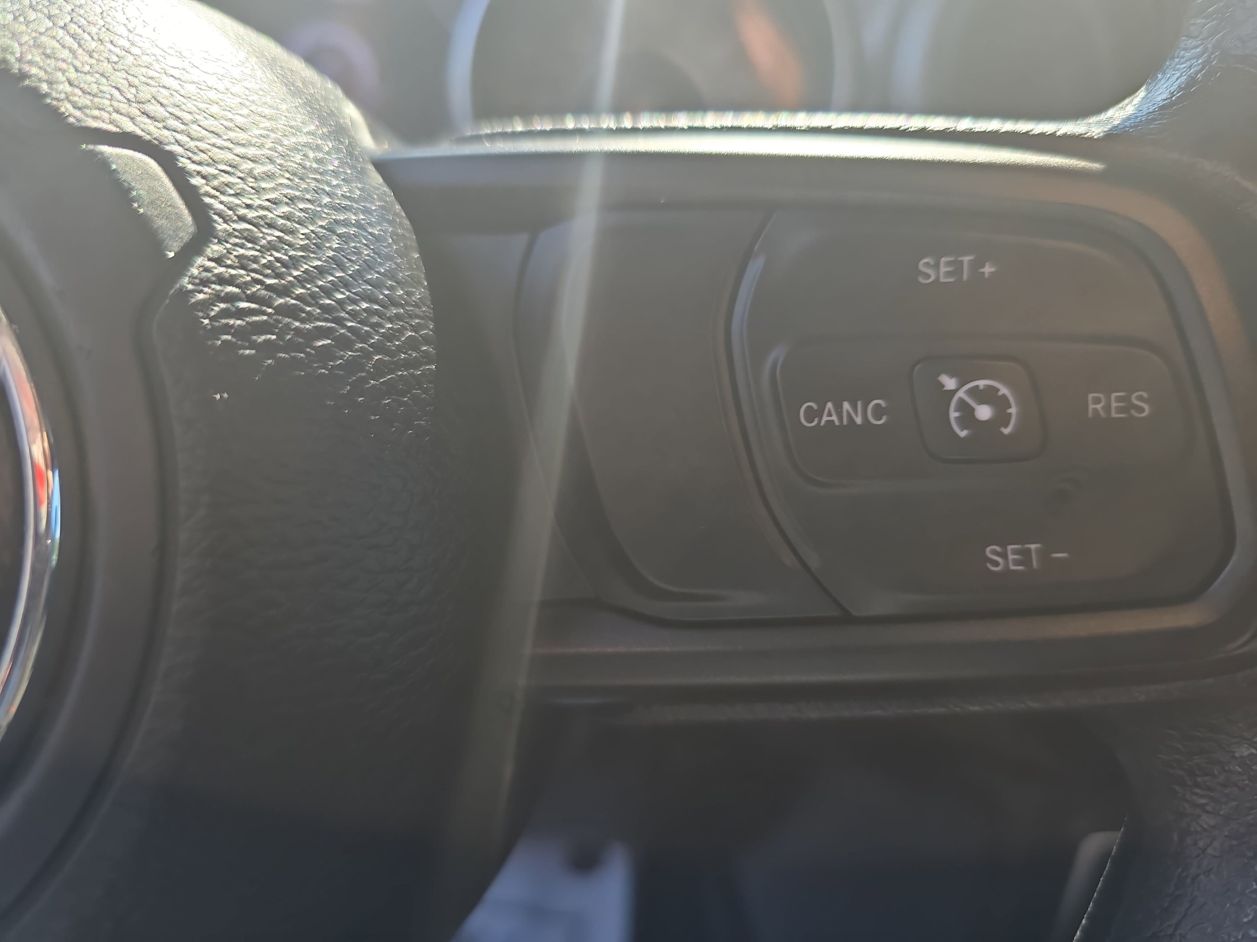 Used 2023 Jeep Wrangler Sport AWD/4WD image 17