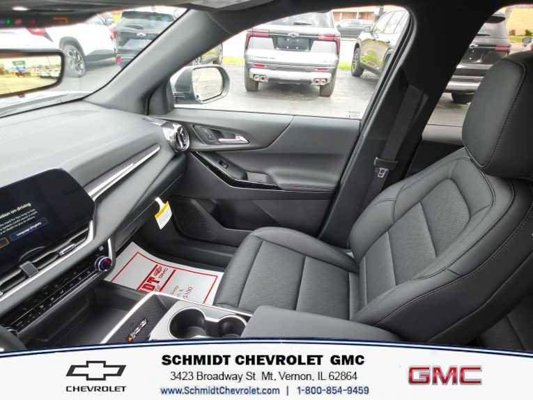 New 2026 Chevrolet Equinox LT image 17