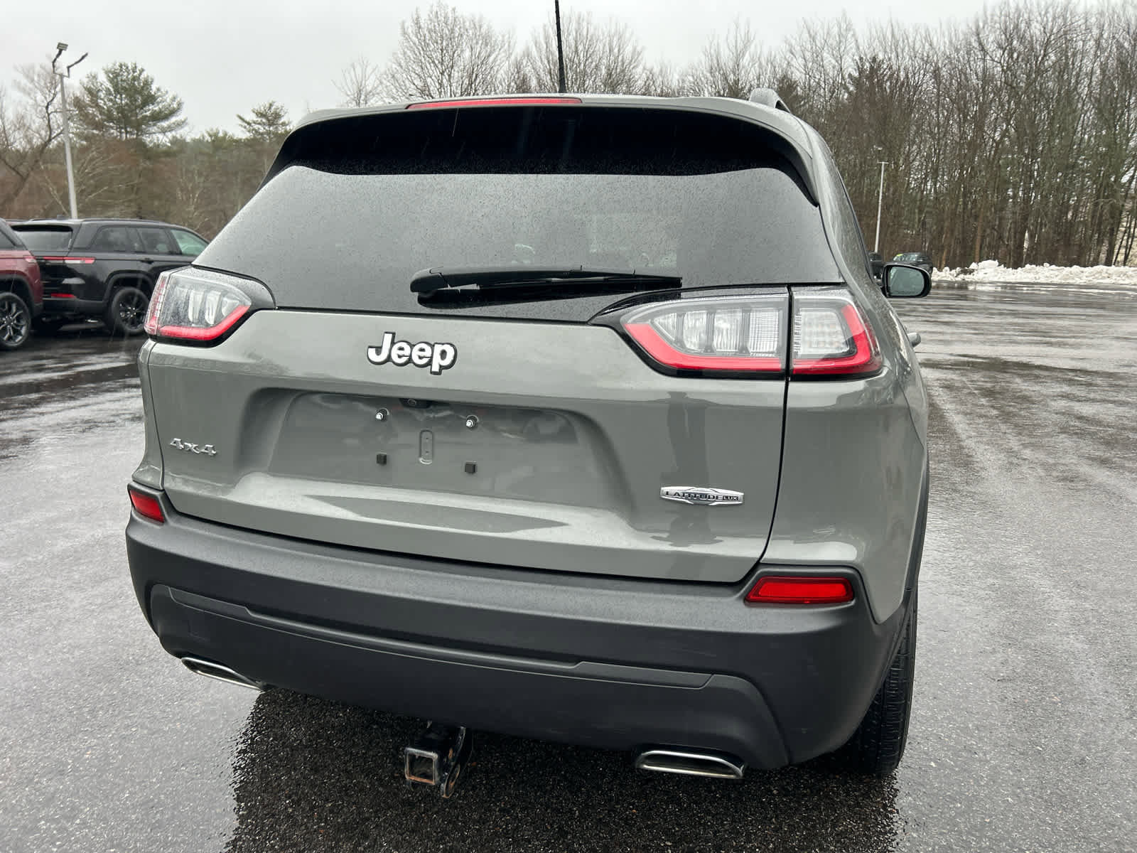 Used 2022 Jeep Cherokee Latitude Lux w/ Sun & Sound Group image 9