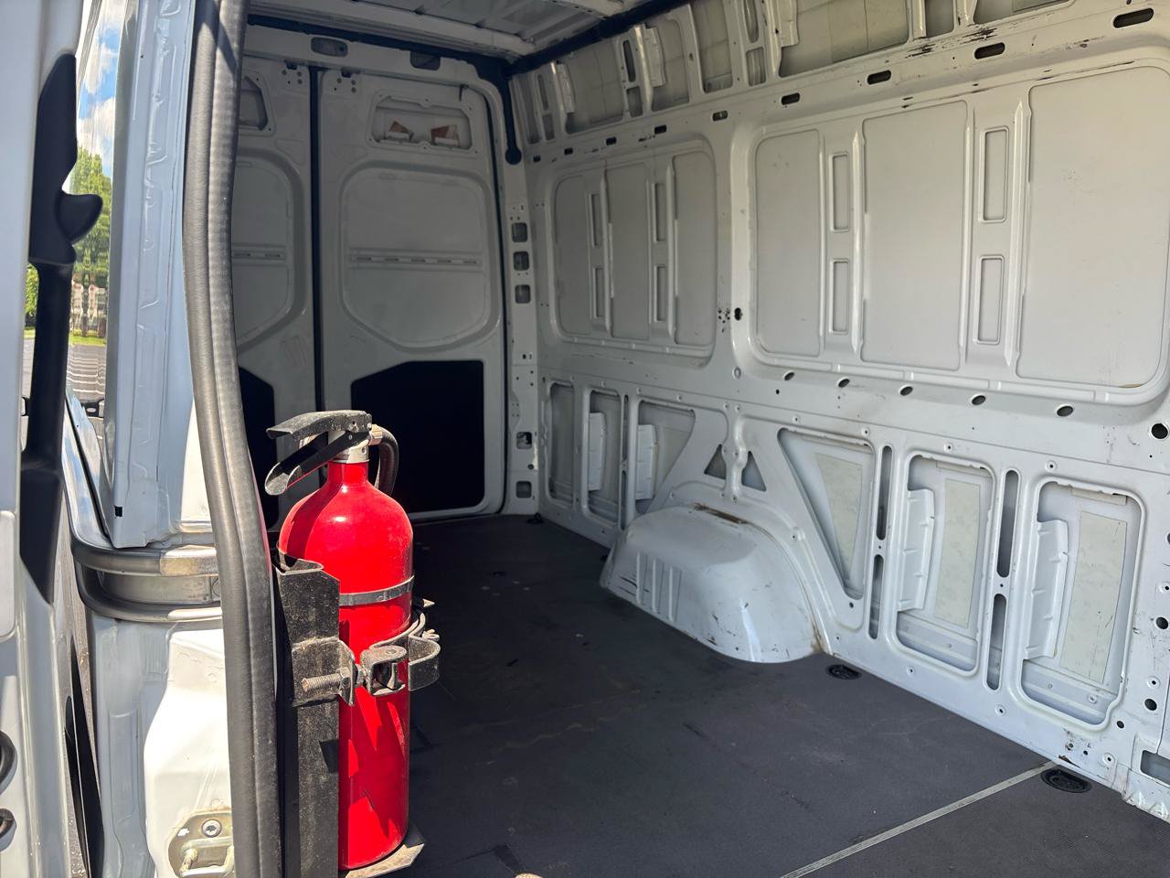 Used 2020 Mercedes-Benz Sprinter 3500 image 10