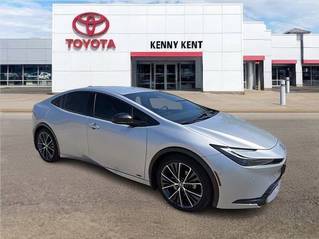 Used 2024 Toyota Prius XLE AWD/4WD image 1