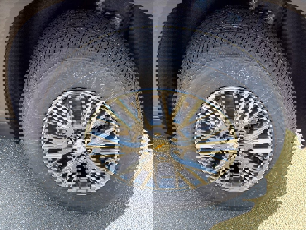 New 2026 Chevrolet Traverse LT image 31