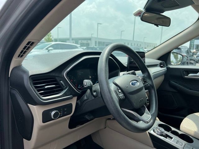 Used 2020 Ford Escape SE FWD image 9