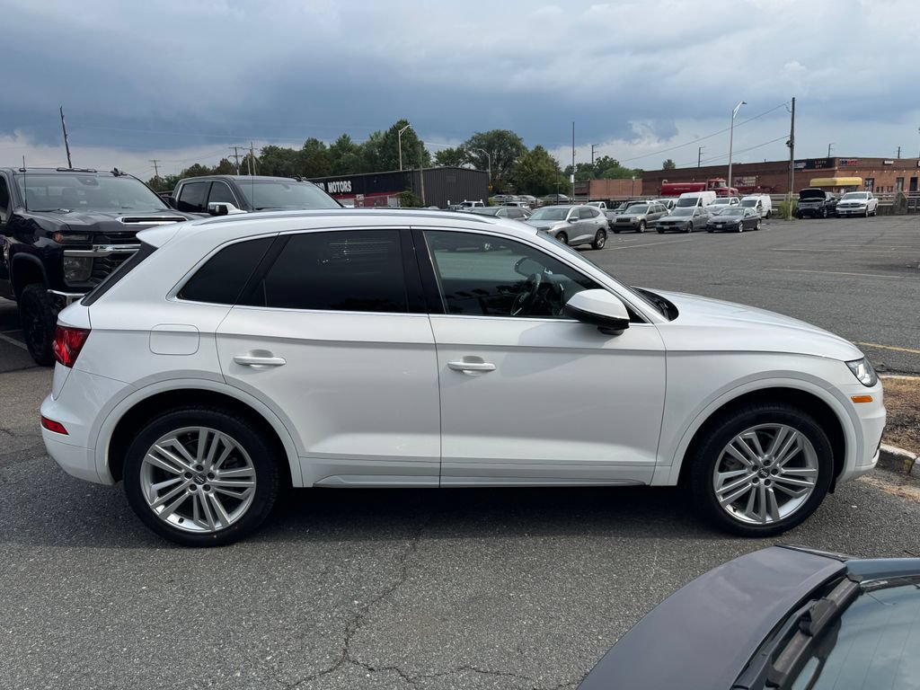 Used 2018 Audi Q5 2.0T Premium Plus w/ Premium Plus Package AWD/4WD image 7