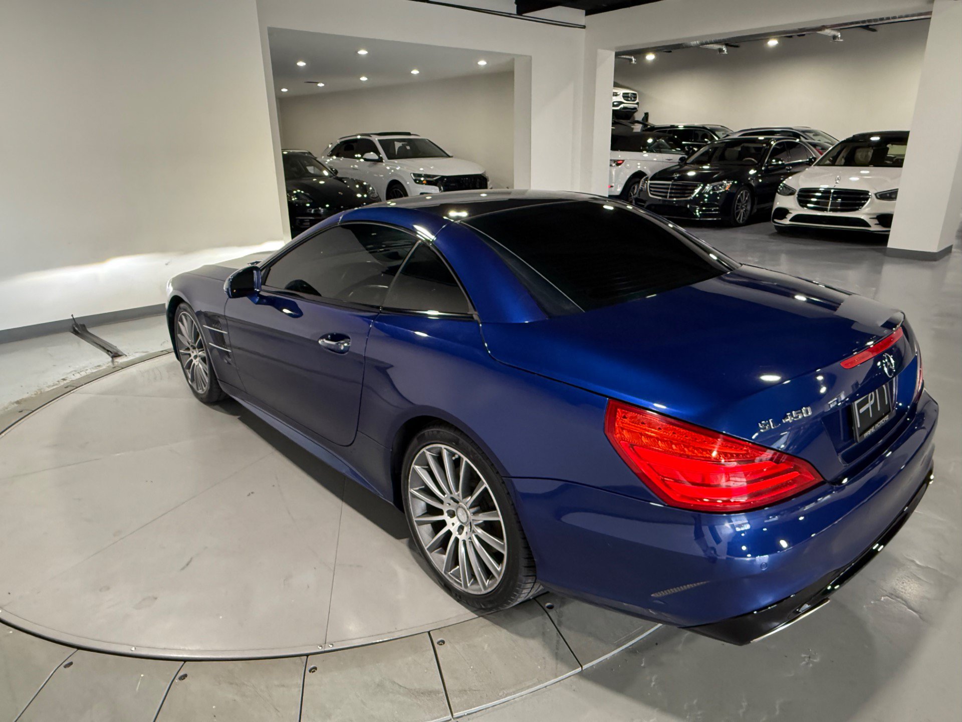 Used 2017 Mercedes-Benz SL 450 image 14