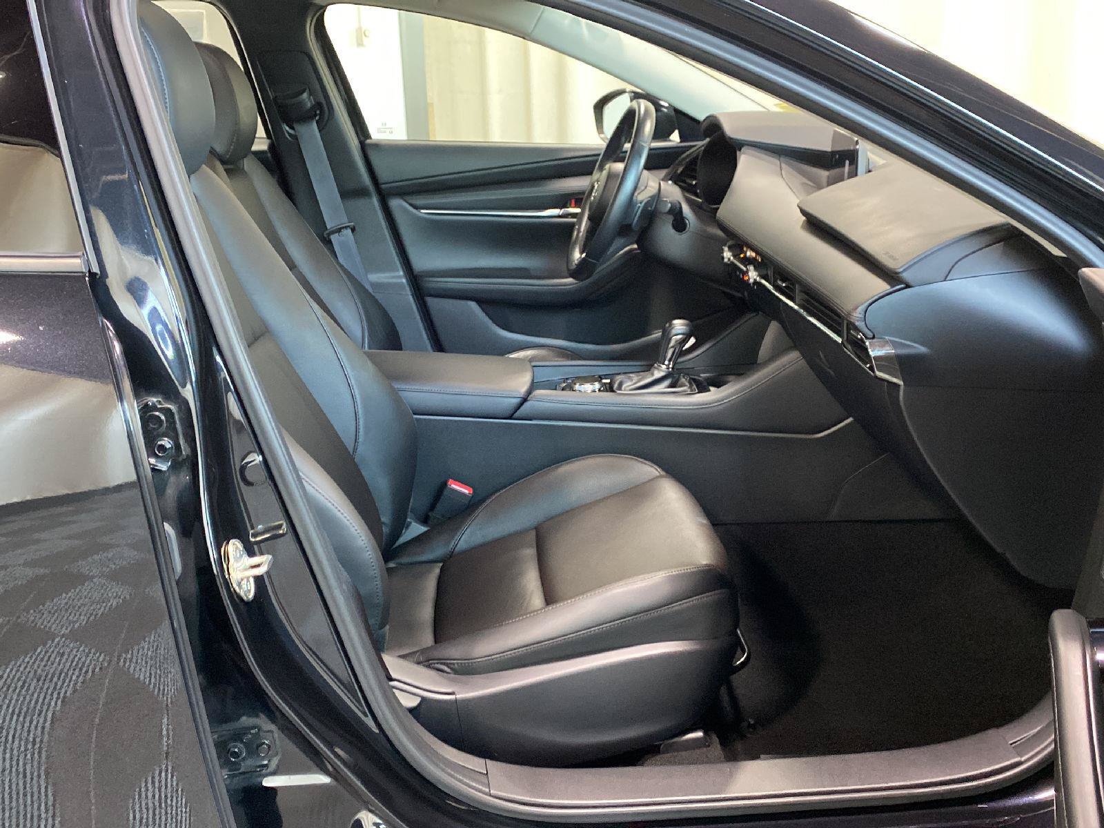 Certified 2022 MAZDA MAZDA3 s FWD image 11